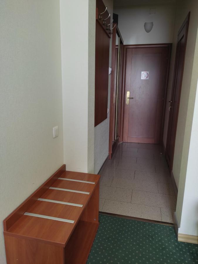 Карпатські Зорі Spahotel Yaremche Exterior photo